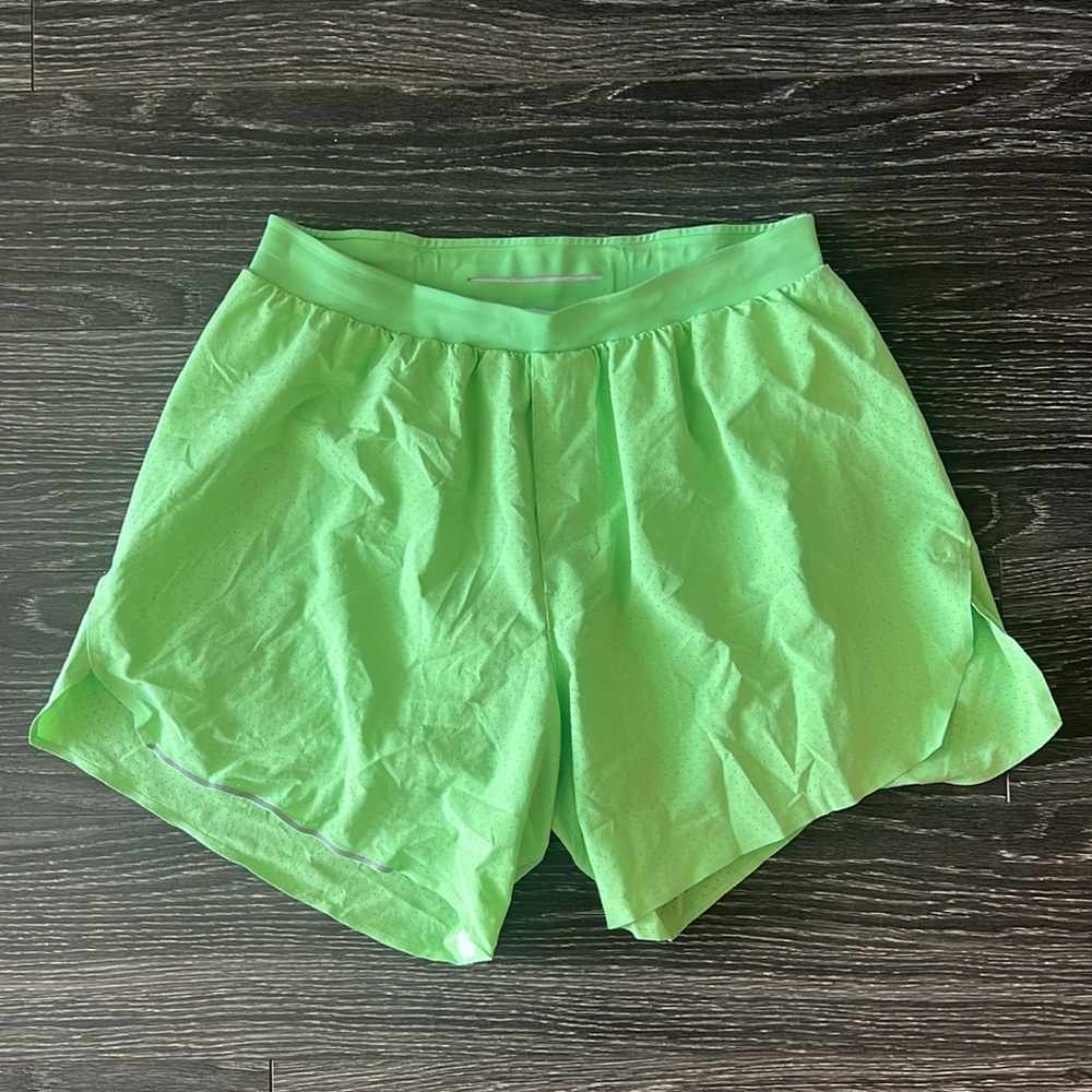 ‼️LULU LEMON FAST & FREE SHORTS‼️ - Picture 6 of 6